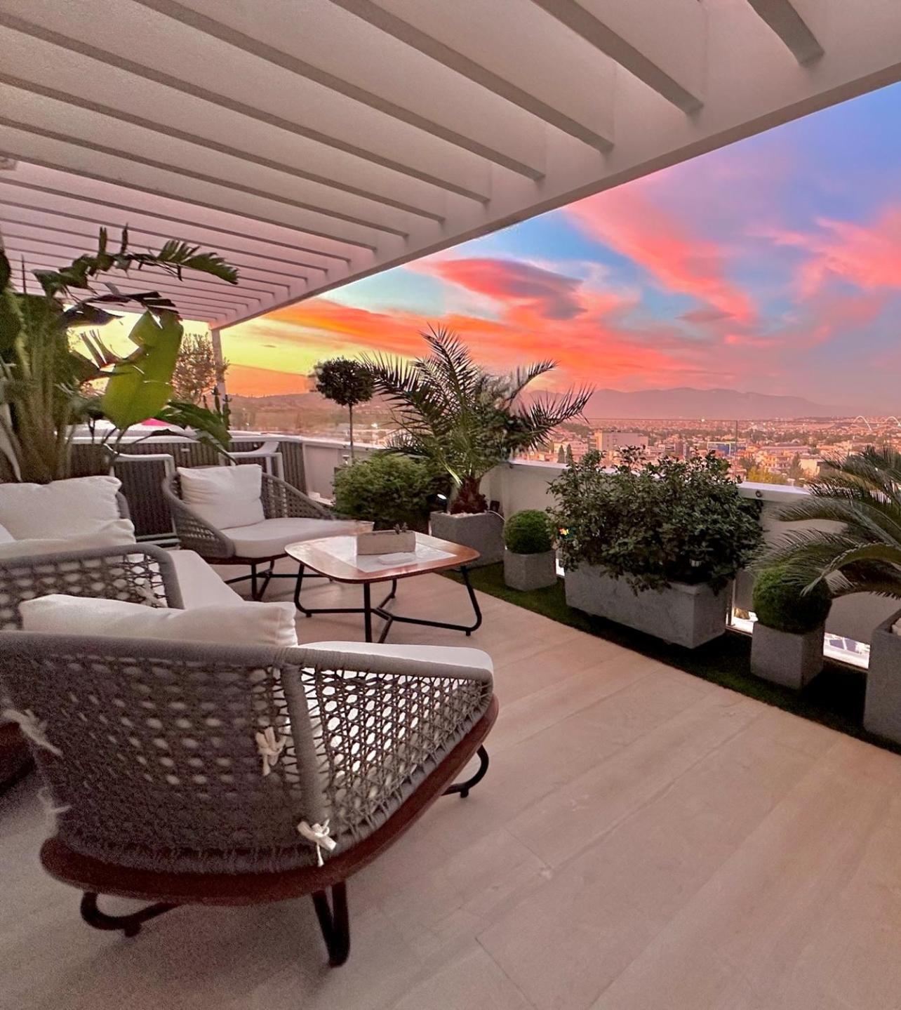 One 360 Skyline Athens Penthouses Exterior foto